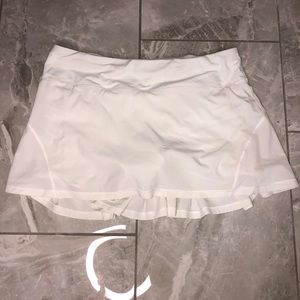 White Lululemon circuit breakers skirt regular